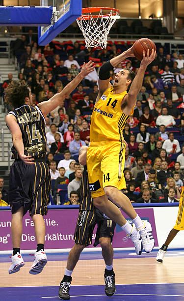 英国队摘金 英国队摘金