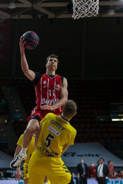 更是团队合 更是团队合