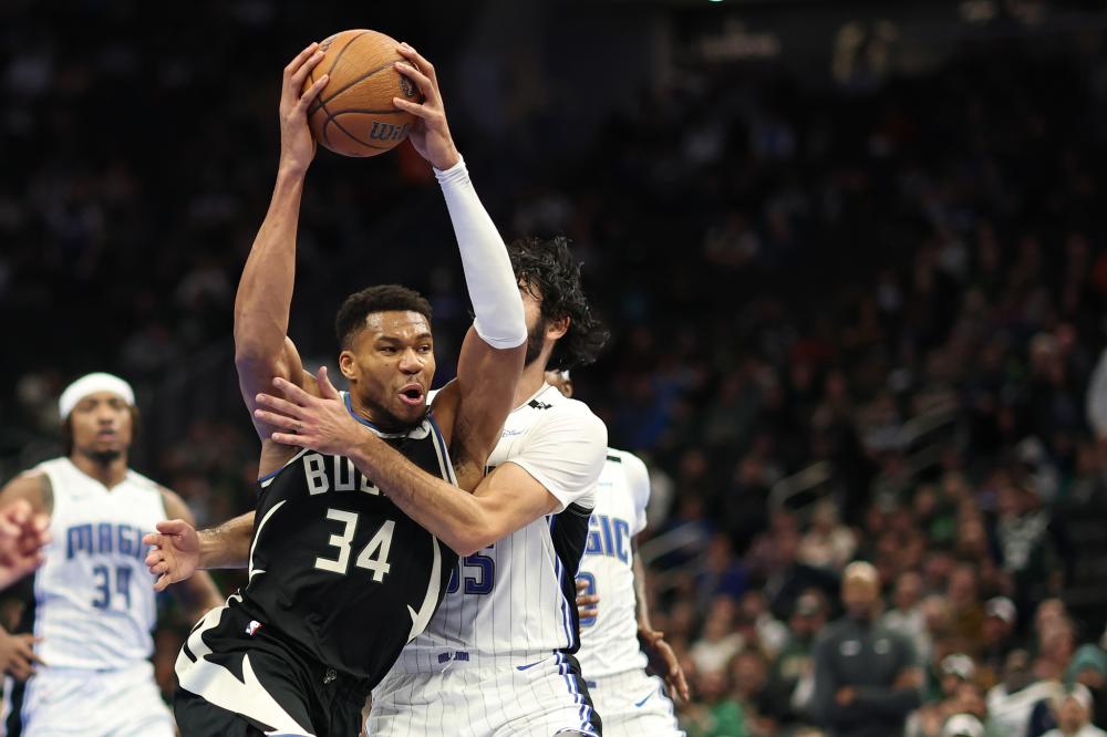 写了一段新 写了一段新